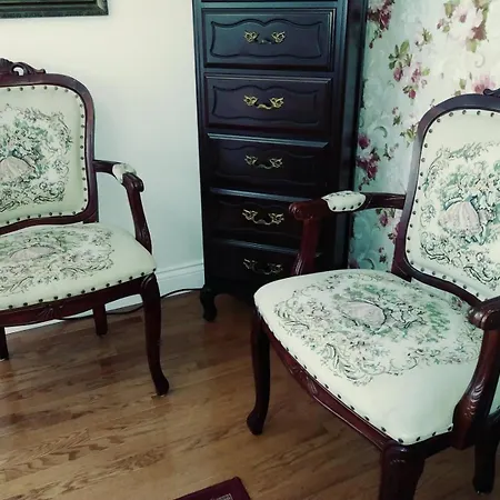 Twin Peaks B&B Mindemoya Room photo